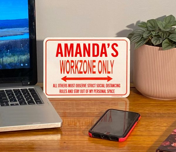 Amanda Desk Sign